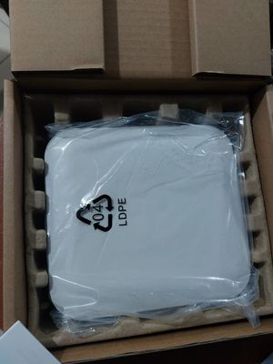 نقاط وصول شبكات الهوائي المتطرفة المتكاملة AP7532-67030-1 -WR راديو مزدوج 802.11ac / 802.11n 3X3 MIMO